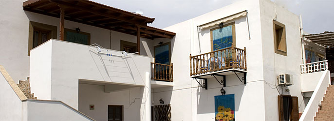 Ενοικιαζόμενα Δωμάτια - Suzanna - Σκάλα Πάτμος